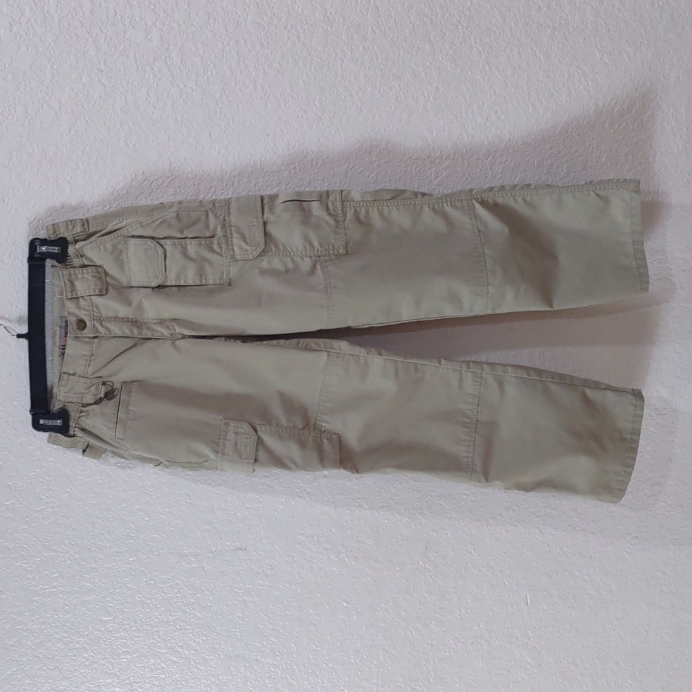 5.11 TACTICAL PANTS. - Picture 3 of 17